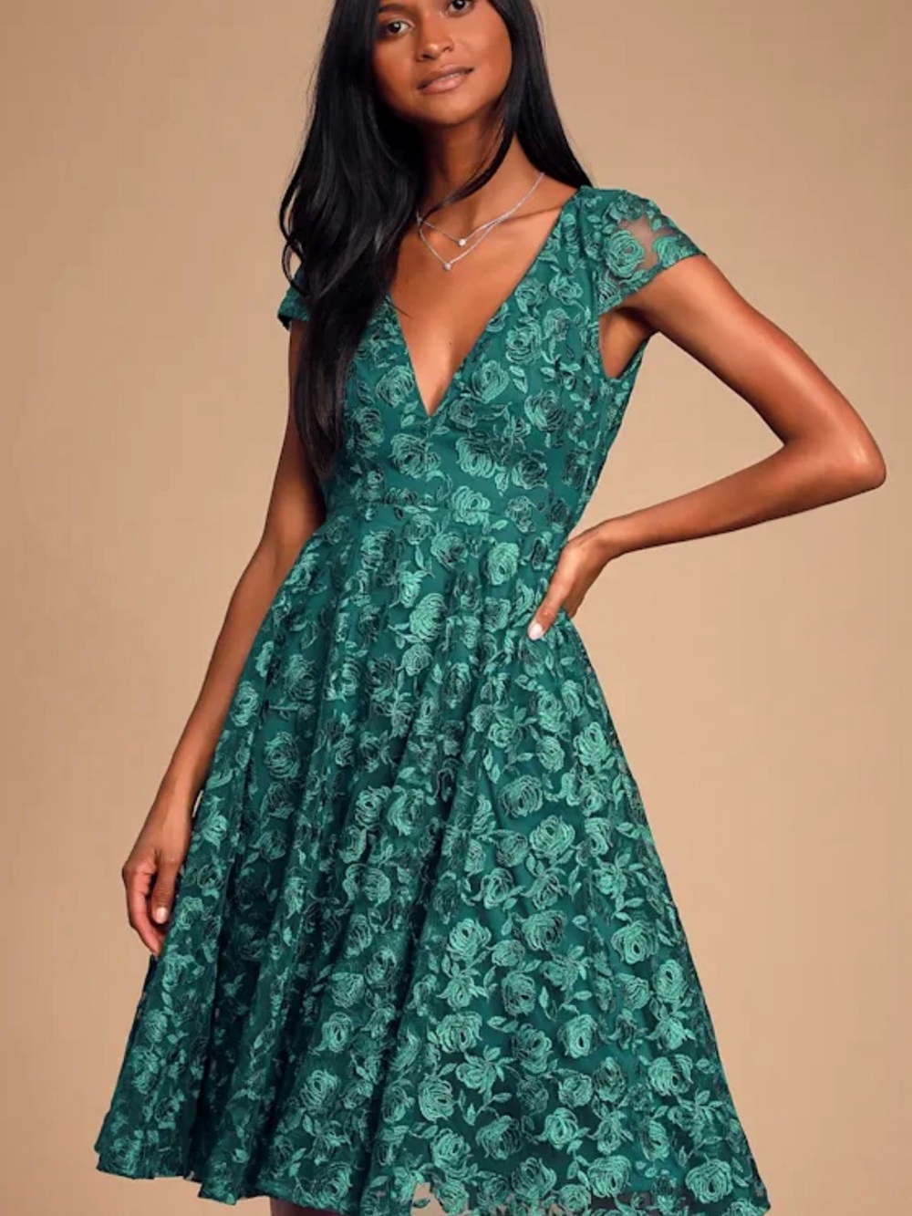 Lulu's XS Jacqueline Emerald Green Floral Embroidered Backless Midi Dress